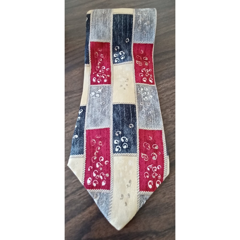 Oscar de la Renta Silk Tie Men Red Cream Geometric Paisley Patchwork Silk USA